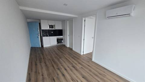 ARRENDAMENTO - Apartamento T1 NOVO na Póvoa de Varzim