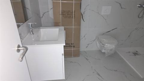 ARRENDAMENTO - Apartamento T1 NOVO na Póvoa de Varzim