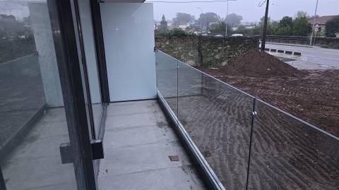 ARRENDAMENTO - Apartamento T1 NOVO na Póvoa de Varzim