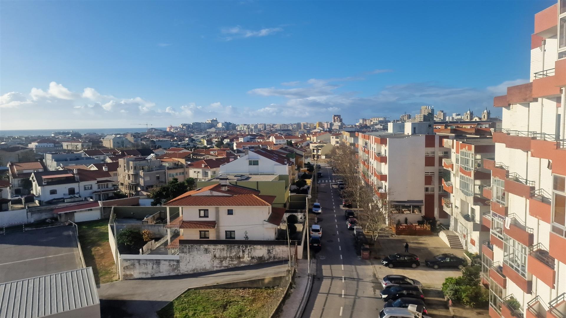 ARRENDAMENTO - Apartamento T2+1 no centro da Póvoa de Varzim