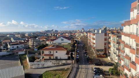 ARRENDAMENTO - Apartamento T2+1 no centro da Póvoa de Varzim