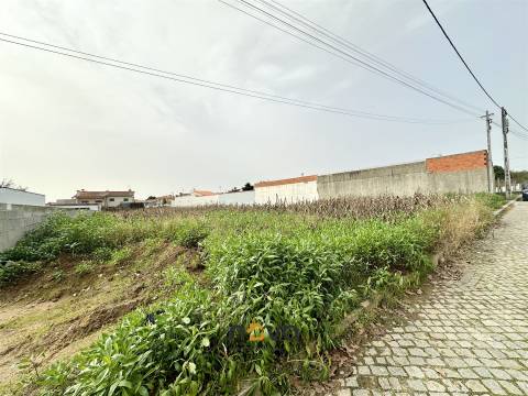 Terreno urbano com 2143 m2 para construção de moradia &#124; NOVA Imobiliária