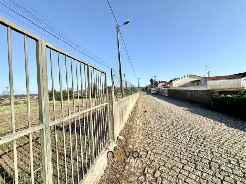 Terreno para construção de moradias isoladas ou em banda. Póvoa de Varzim &#124; Nova Imobiliária
