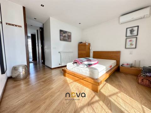 Moradia T3 no centro da cidade da Póvoa de Varzim  NOVA Imobiliária