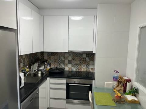 Apartamento T1 junto à praia na Póvoa de Varzim