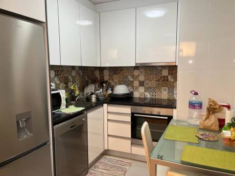 Apartamento T1 junto à praia na Póvoa de Varzim