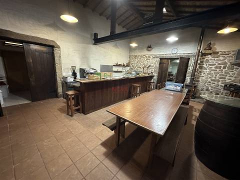 Moradia em lote de 1400m2 na Póvoa de Varzim  NOVA Imobiliária