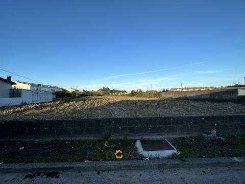 Terreno com 4784 m2 em Vila do Conde NOVA Imobiliária