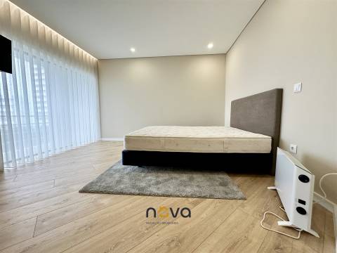 Apartamento T3 remodelado com vistas de mar na Póvoa de Varzim NOVA Imobiliária
