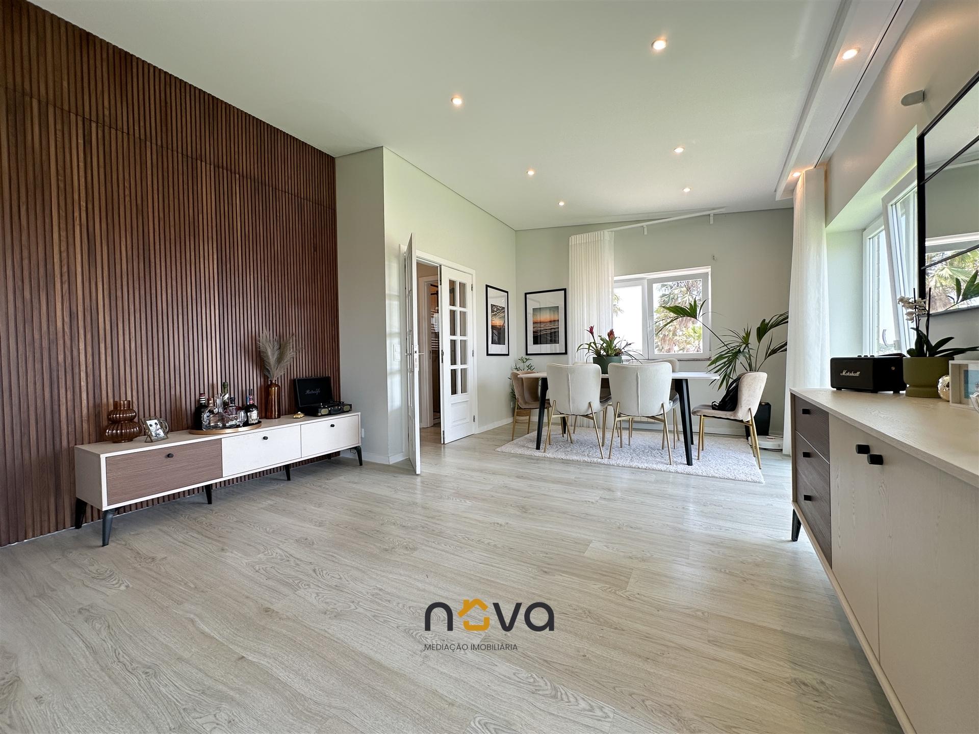 Apartamento T3 no último andar com Terraço e Vista Mar - Vila Chã, Vila do Conde