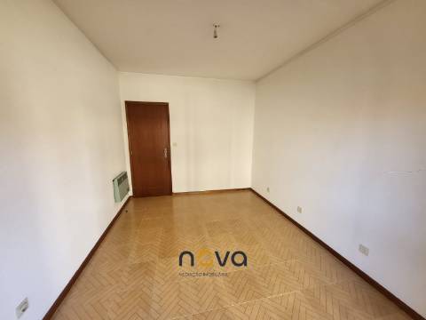 T3 Árvore com vistas de mar