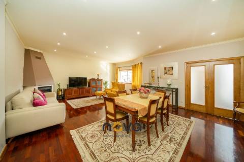 Moradia T5 em Areosa – Viana do Castelo