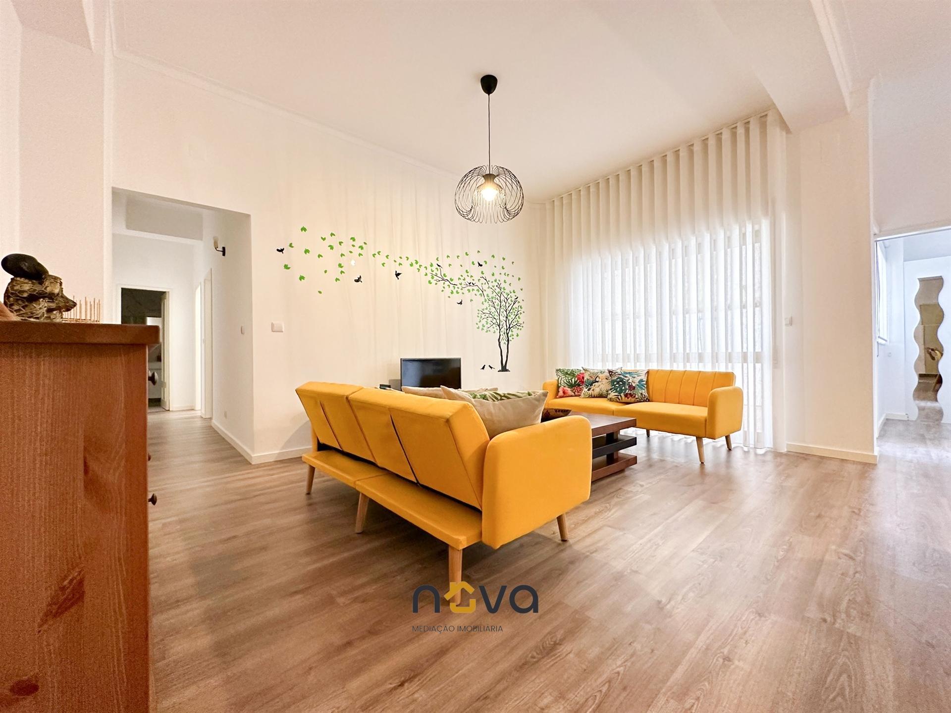 Apartamento T3 com terraço em Aver-o-Mar | NOVA Imobiliária