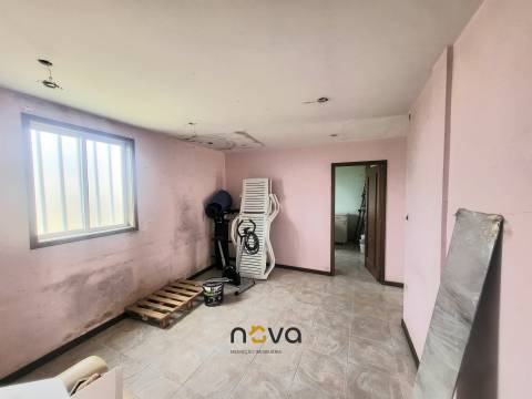 Moradia Bifamiliar T7