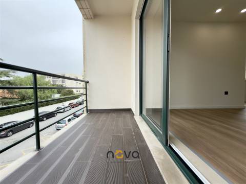 Apartamento T3 Totalmente Remodelado na Póvoa de Varzim.