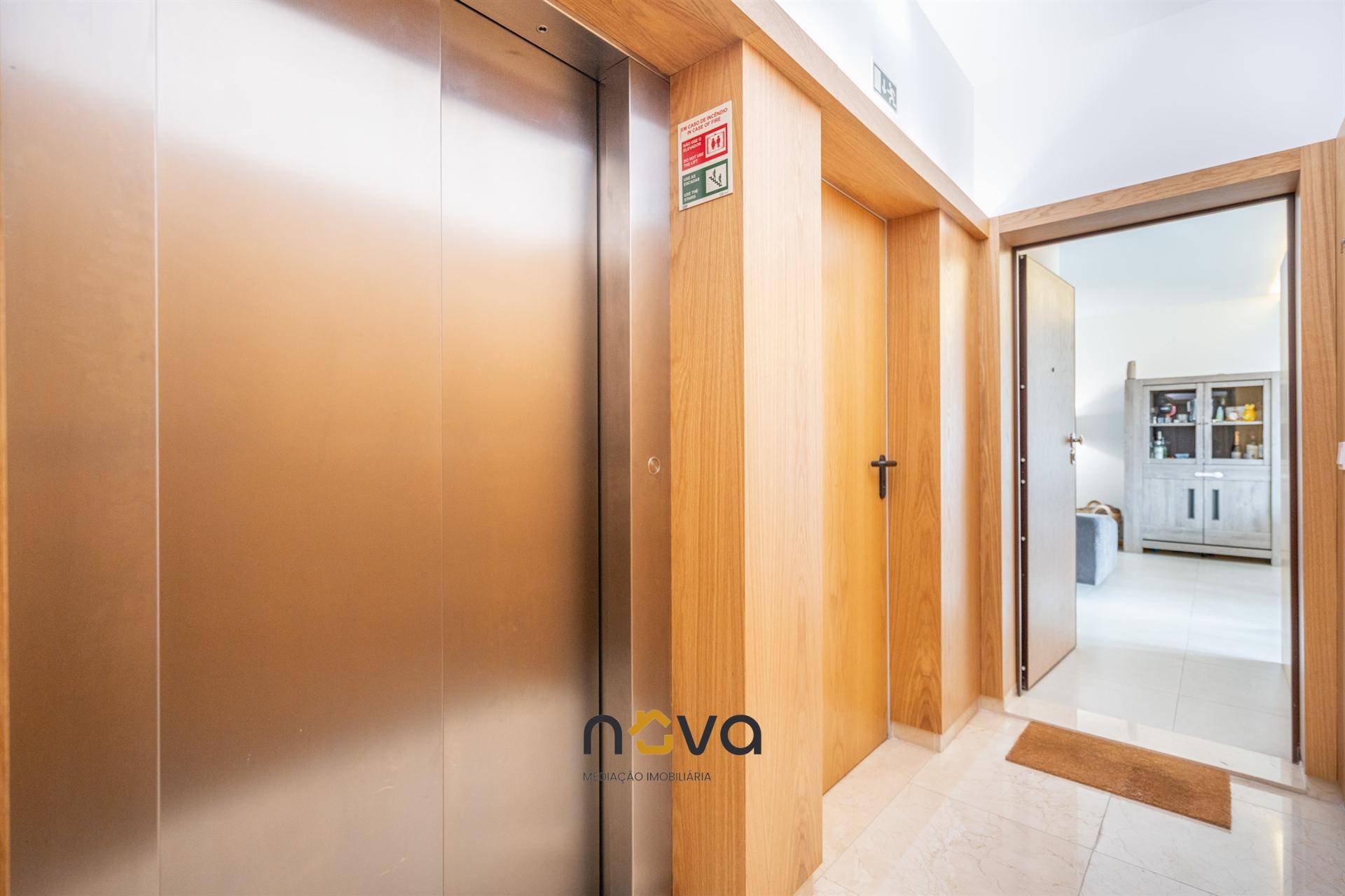 Apartamento T2 na Rua 27 de Fevereiro, Póvoa de Varzim