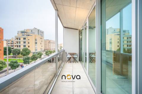 Apartamento T2 na Rua 27 de Fevereiro, Póvoa de Varzim
