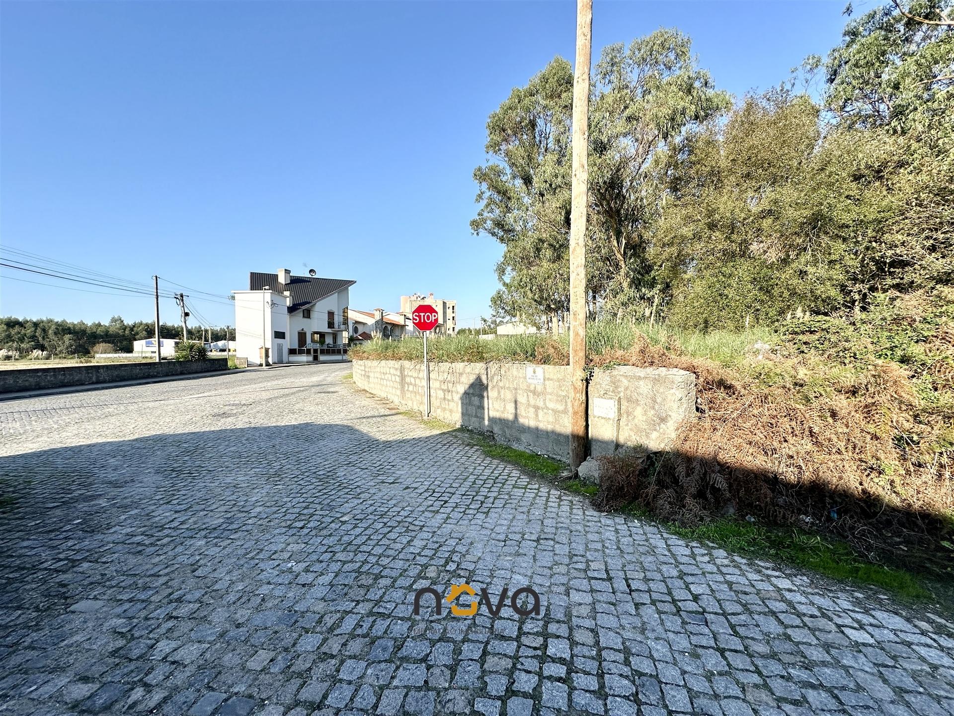Terreno Urbano com 3350 m2 para construção de moradia. Póvoa de Varzim | Nova imobiliária