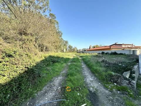 Terreno Urbano com 3350 m2 para construção de moradia. Póvoa de Varzim | Nova imobiliária