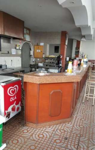 Loja com 298 m2 próximo da praia para restauração. Póvoa de Varzim | Nova Imobiliária