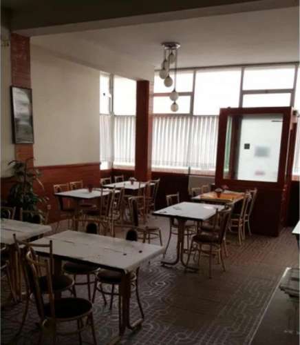 Loja com 298 m2 próximo da praia para restauração. Póvoa de Varzim | Nova Imobiliária