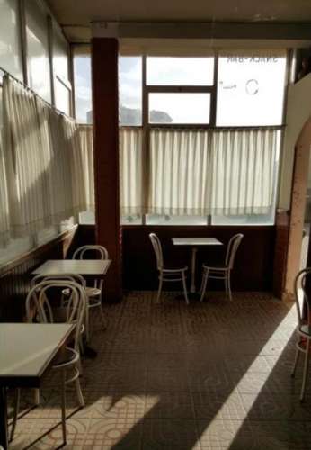 Loja com 298 m2 próximo da praia para restauração. Póvoa de Varzim | Nova Imobiliária