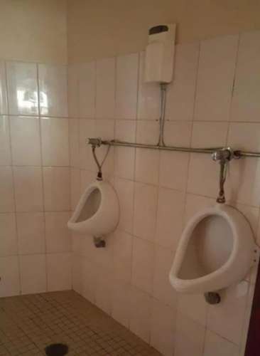 Loja com 298 m2 próximo da praia para restauração. Póvoa de Varzim | Nova Imobiliária