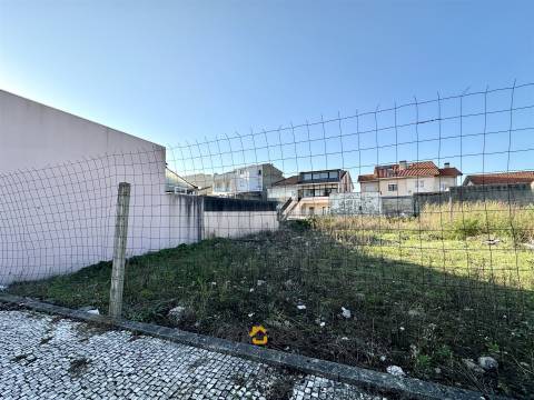 Lote de terreno, para construção de moradia. Póvoa de Varzim | Nova Imobiliária