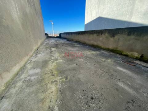 Terreno localizado em Vila do Conde  na primeira linha do mar | NOVA Imobiliária