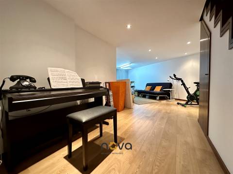 Moradia T3 no centro da cidade da Póvoa de Varzim  NOVA Imobiliária