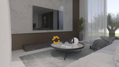 Excelentes moradias T3/ T3+1 de LUXO situadas a 900m da praia | NOVA Imobiliária