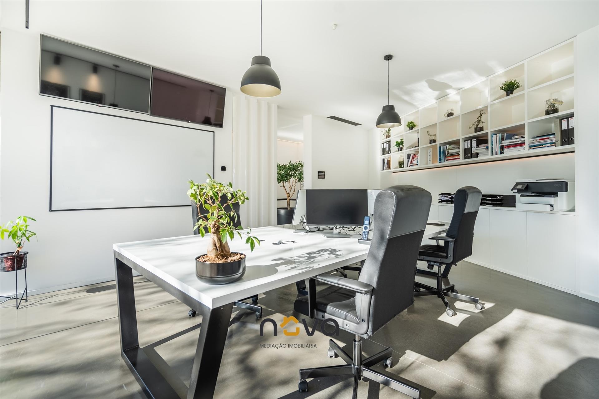 Este é o espaço que precisa para potencializar o crescimento do seu negócio!