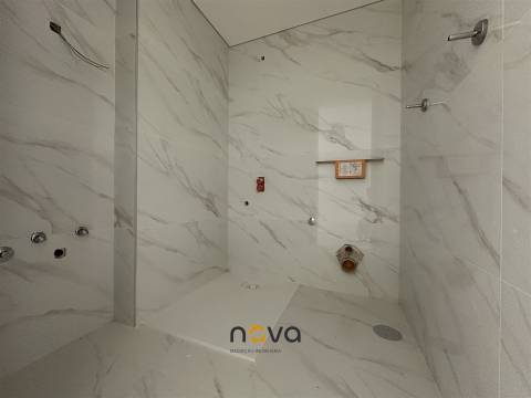 Apartamento T3 Venda em Póvoa de Varzim, Beiriz e Argivai,Póvoa de Varzim