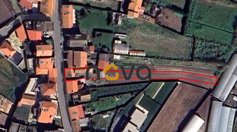 MORADIA T4 PARA RESTAURO EM AGUÇADOURA