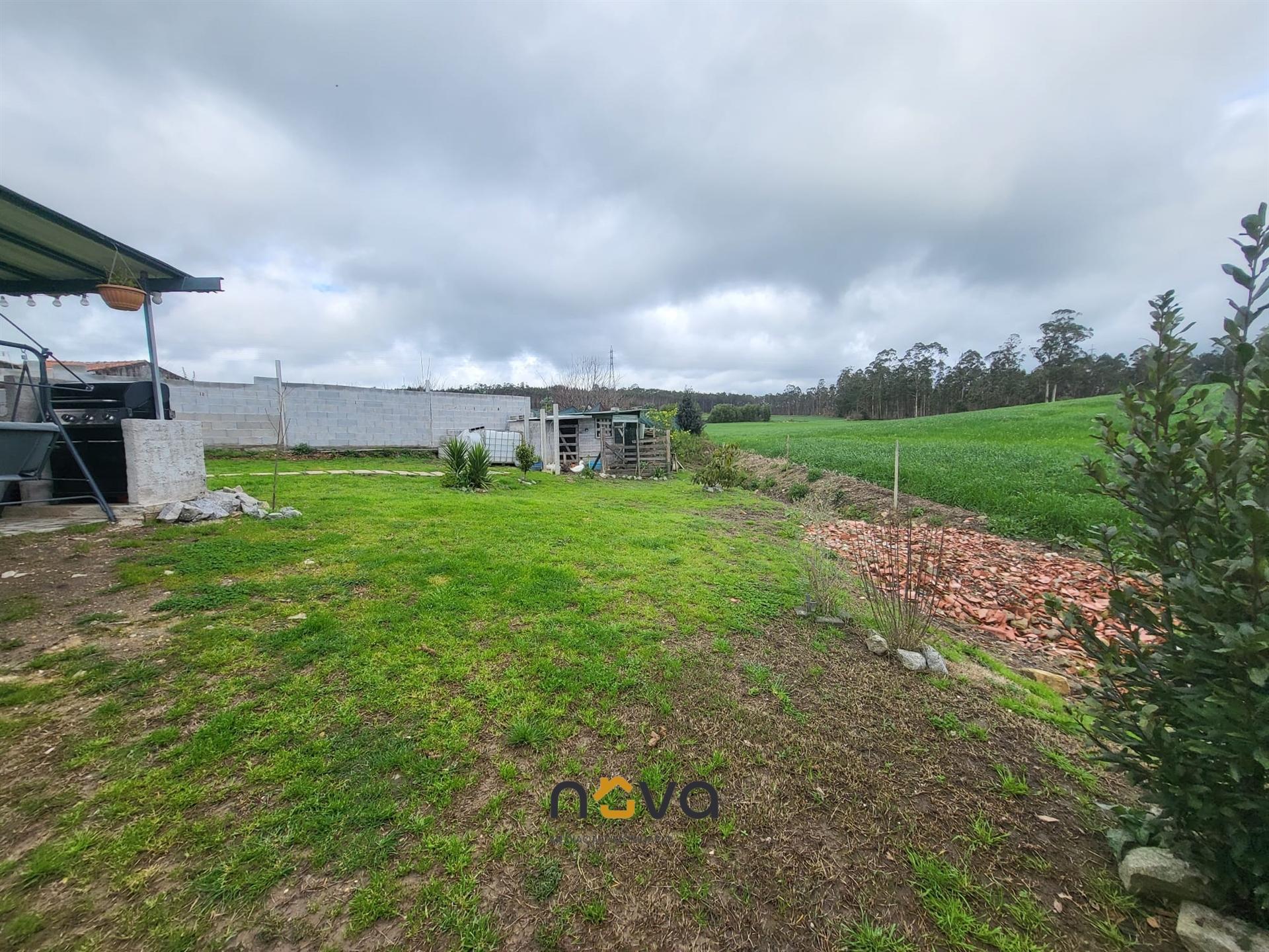 Lote de terreno com 576 m2  em Vila do Conde