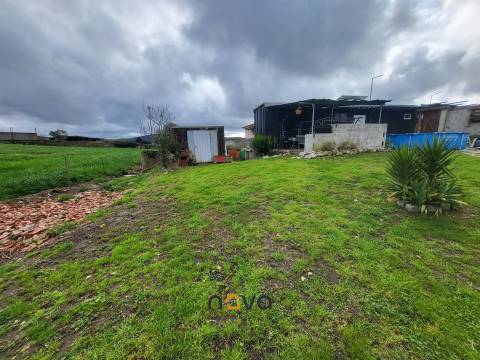 Lote de terreno com 576 m2  em Vila do Conde