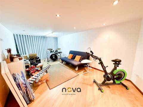 Moradia T3 no centro da cidade da Póvoa de Varzim  NOVA Imobiliária