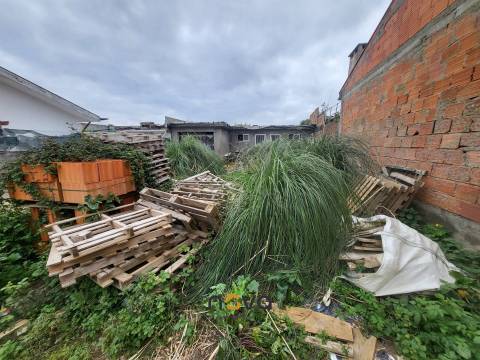 Moradia Geminada T3 em Lavra, Matosinhos