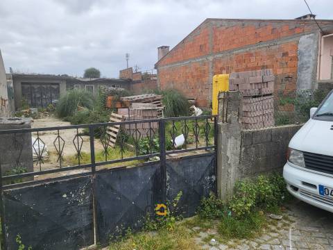 Moradia Geminada T3 em Lavra, Matosinhos