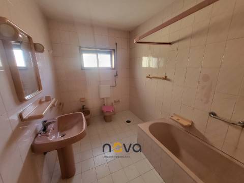 T3 Árvore com vistas de mar