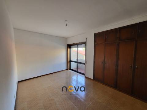 T3 Árvore com vistas de mar