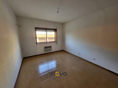 T3 Árvore com vistas de mar