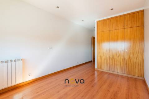 Excelente​​​​​​​ T2 junto ao Estádio do Rio Ave – Oportunidade de Investimento em Vila do Conde