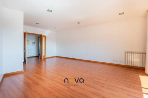 Excelente​​​​​​​ T2 junto ao Estádio do Rio Ave – Oportunidade de Investimento em Vila do Conde