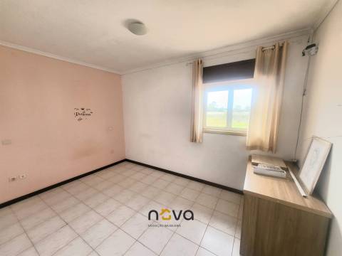 Moradia Bifamiliar T7