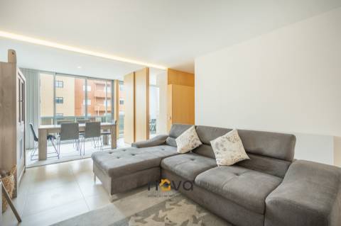 Apartamento T2 na Rua 27 de Fevereiro, Póvoa de Varzim