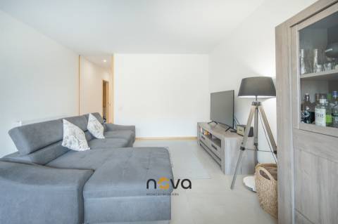 Apartamento T2 na Rua 27 de Fevereiro, Póvoa de Varzim