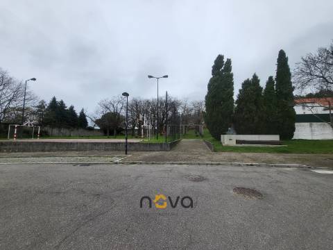 Lote de terreno em Beiriz