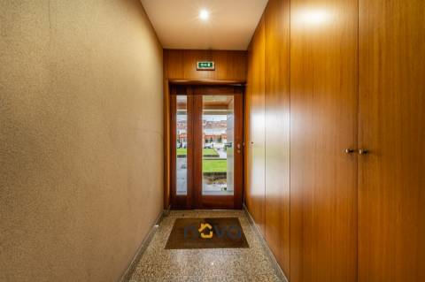 Apartamento T2 localizado na Póvoa de Varzim, junto ao centro da cidade | NOVA Imobiliária