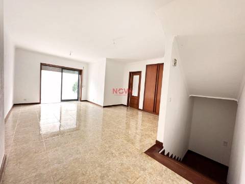 Apartamento T1 Venda em Ermesinde,Valongo